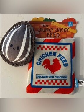 💎5/$25 Bark chunky chicken feed dog toy NEW squeaker and crinkle size medium